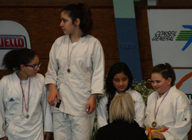 Alexandra_podium